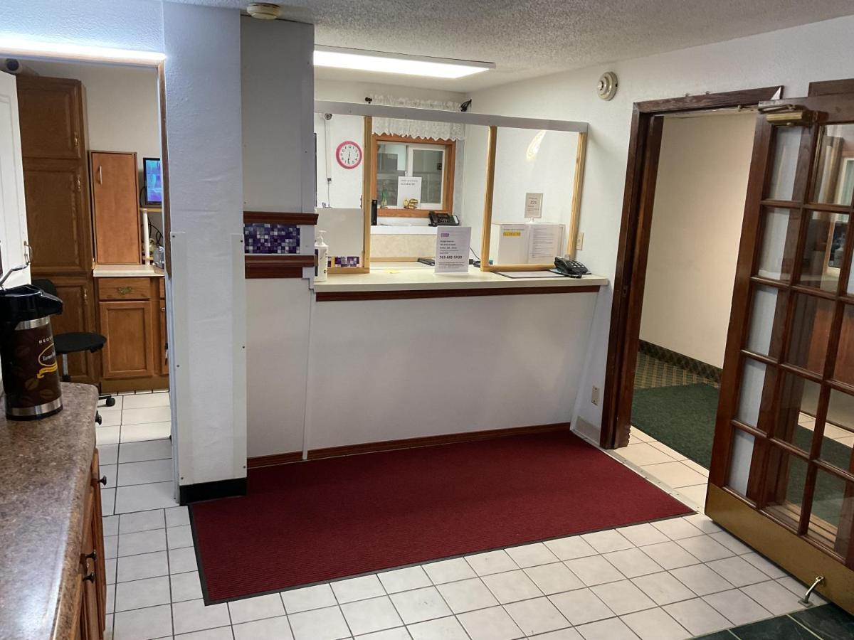 Budget Host Inn Buffalo Extérieur photo