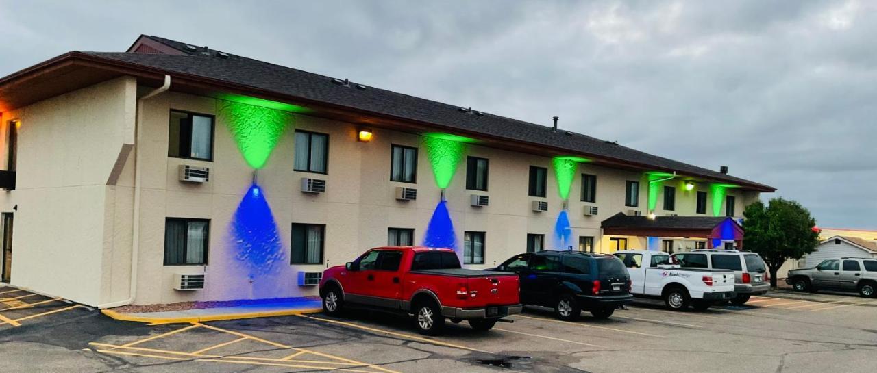 Budget Host Inn Buffalo Extérieur photo