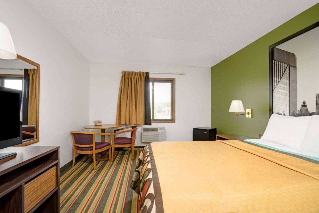 Budget Host Inn Buffalo Extérieur photo